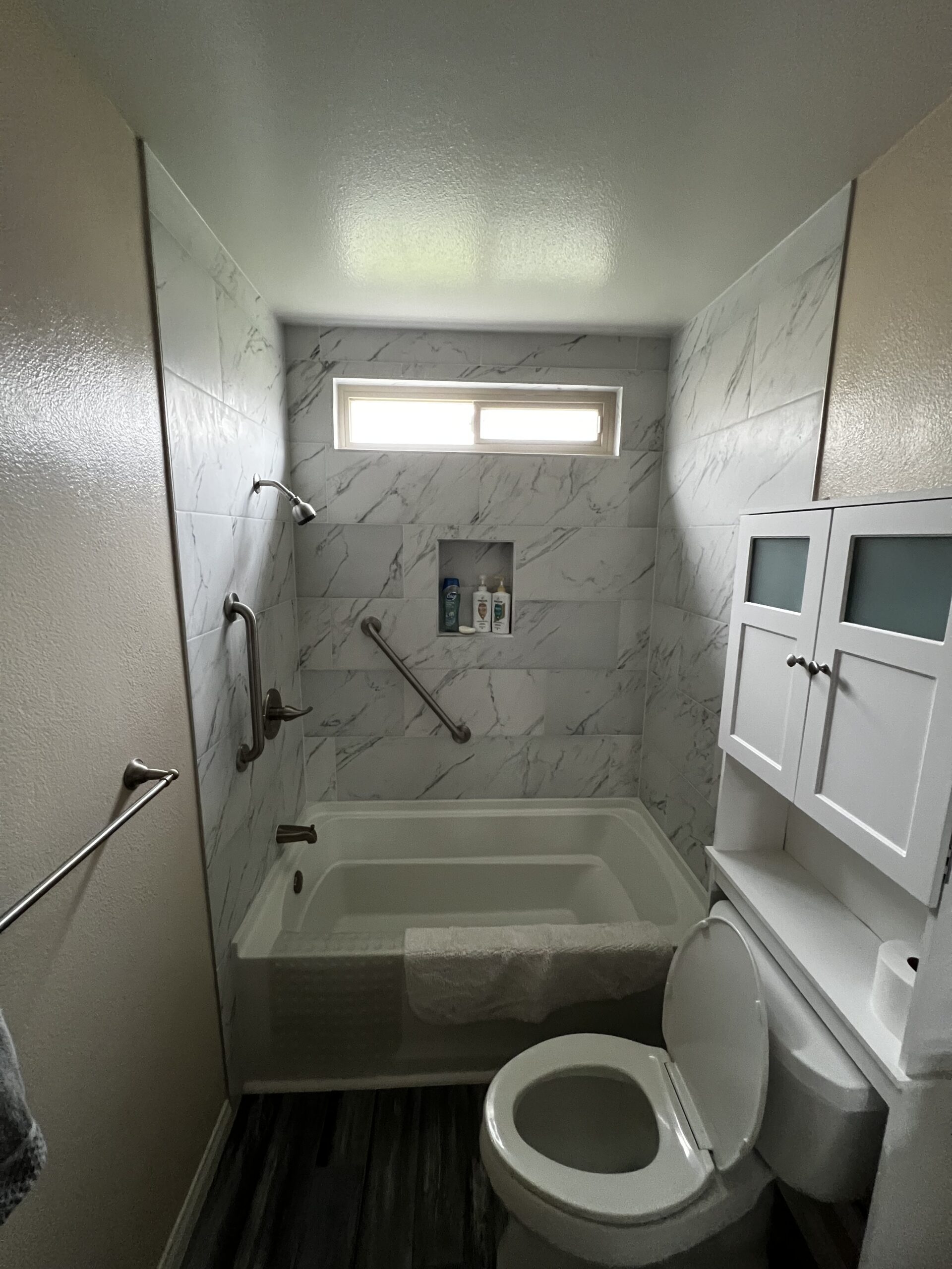 Bath-to-Shower Conversion in Los Angeles, CA